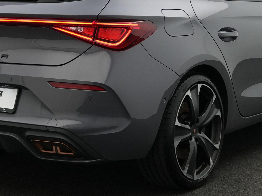 CUPRA Leon (KZB38R) met abonnement