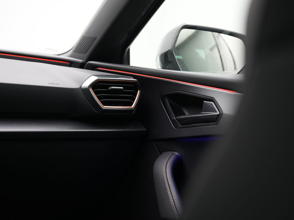 CUPRA Leon (KZB38R) met abonnement