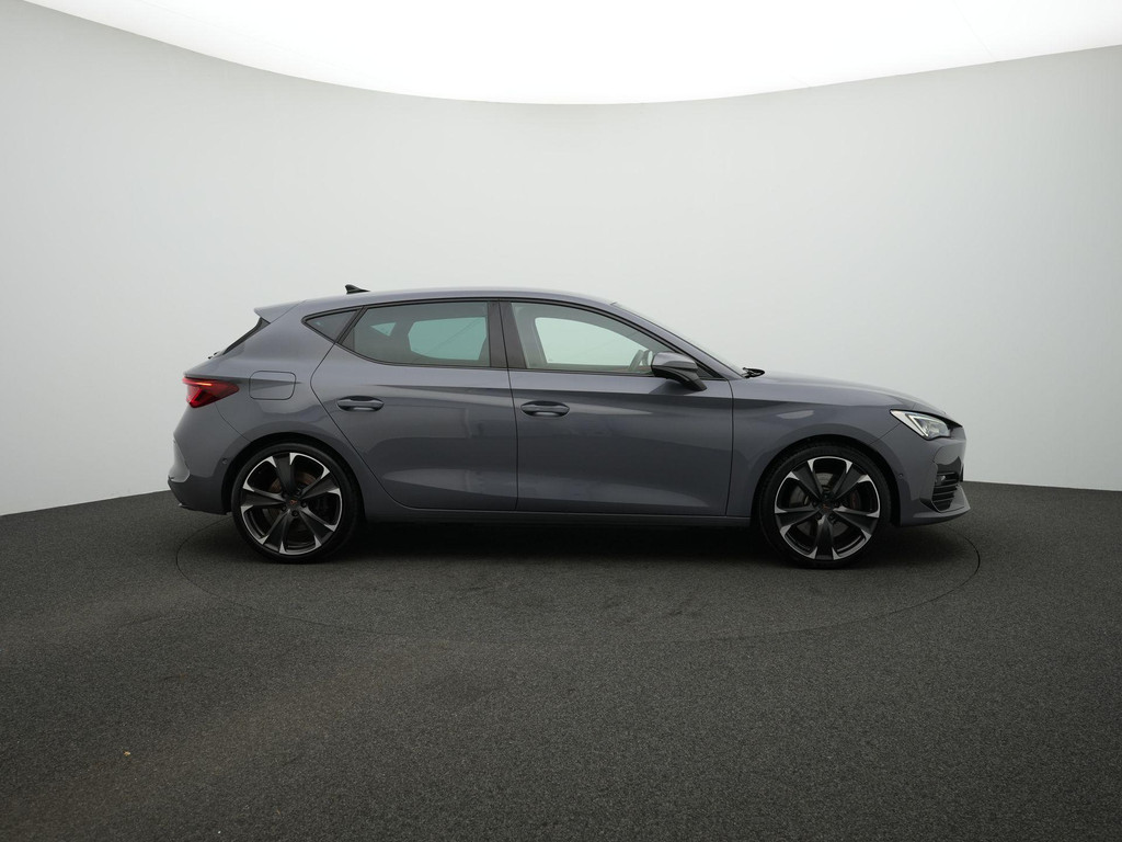 CUPRA Leon (KZB38R) met abonnement