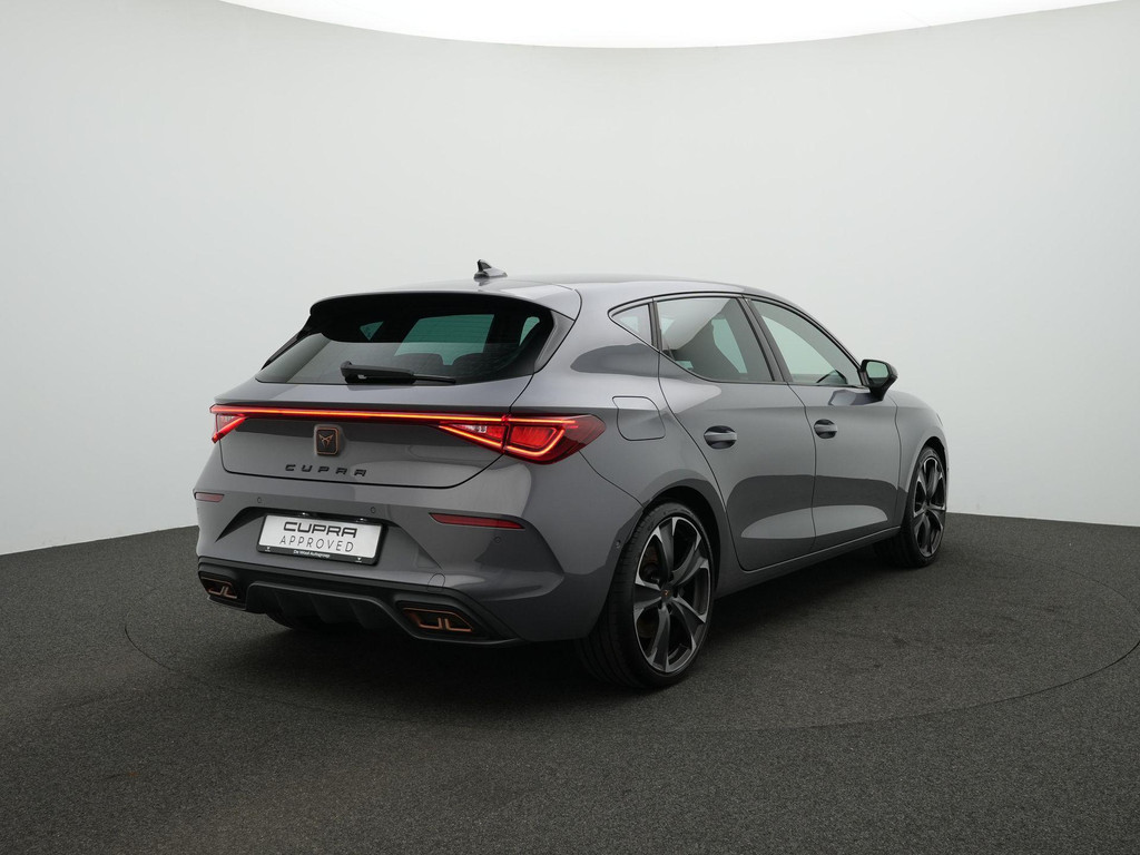 CUPRA Leon (KZB38R) met abonnement