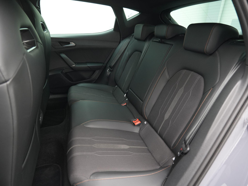 CUPRA Leon (KZB38R) met abonnement