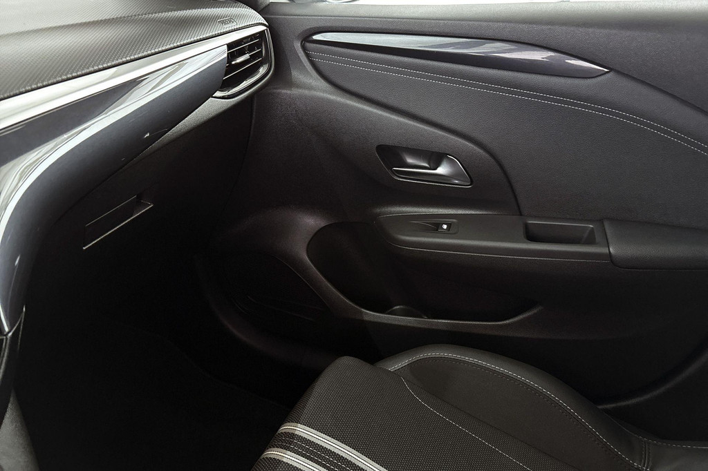 Opel Corsa (GFS98P) met abonnement