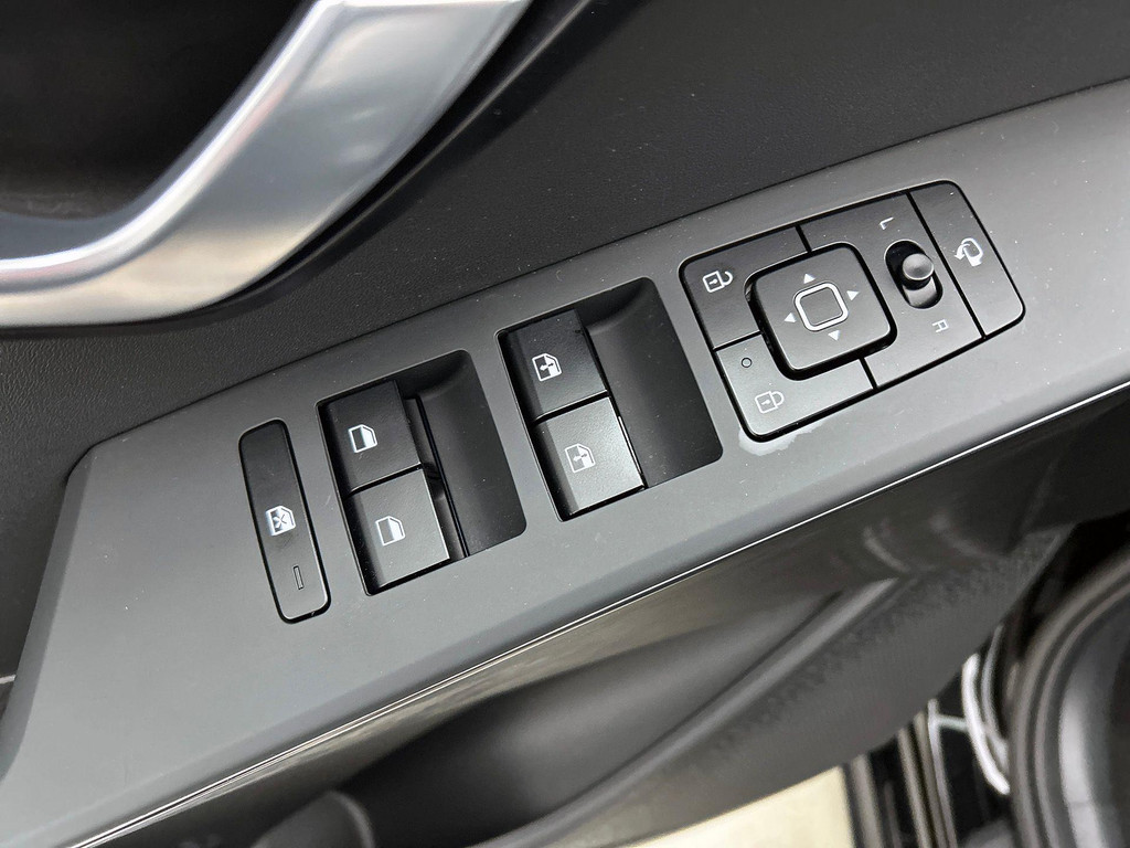 Kia Niro (KXX99N) met abonnement