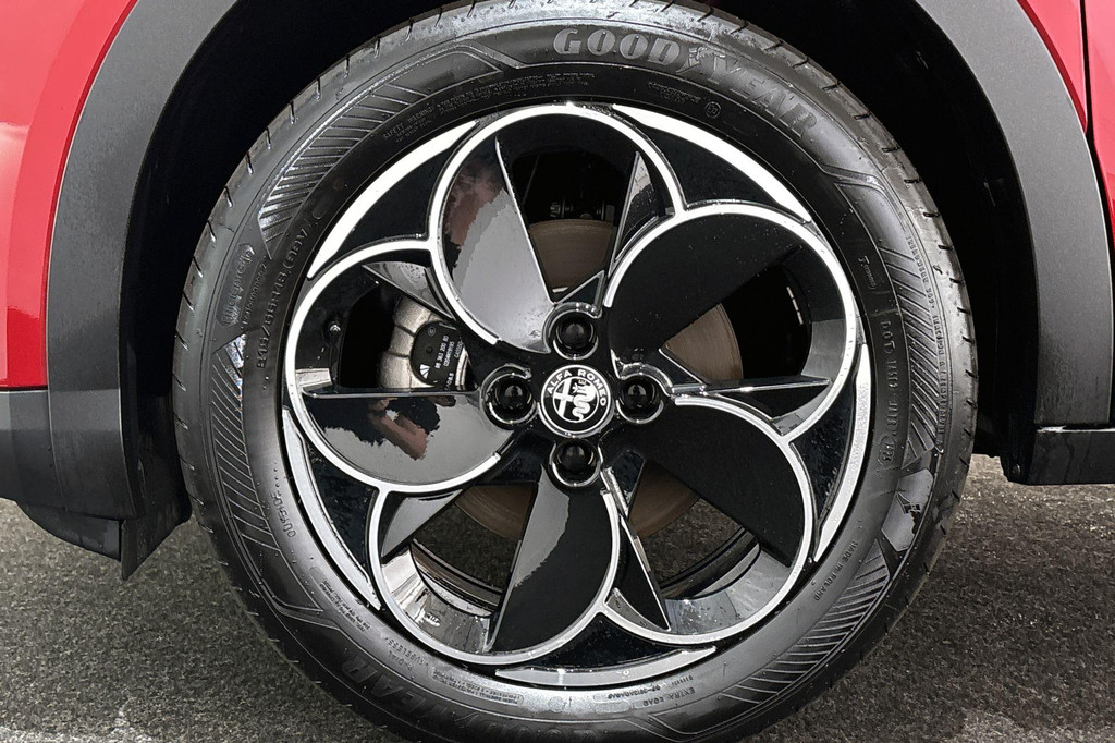 Alfa Romeo Junior (HVP01B) met abonnement