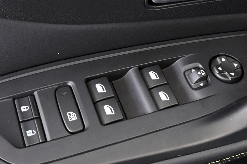 Peugeot 308 (JNX99S) met abonnement