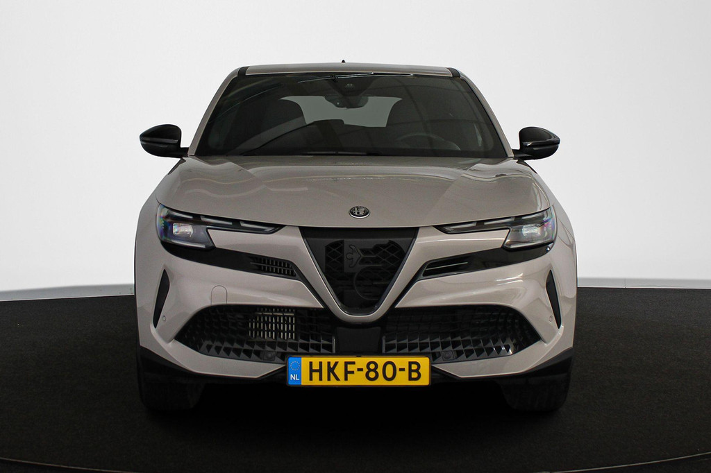 Alfa Romeo Junior (HKF80B) met abonnement
