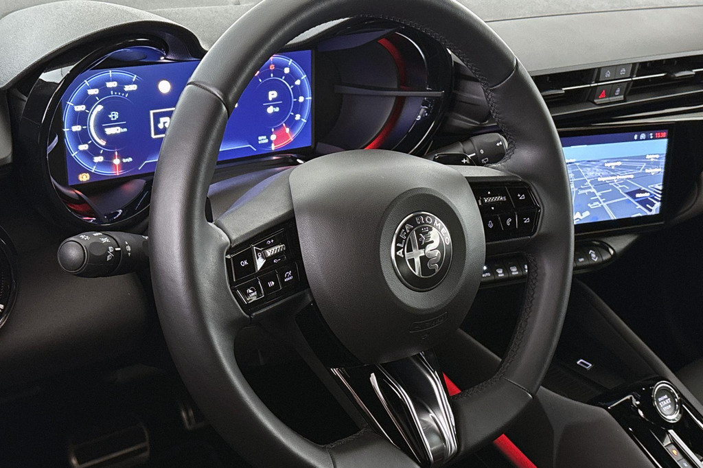 Alfa Romeo Junior (HKF80B) met abonnement
