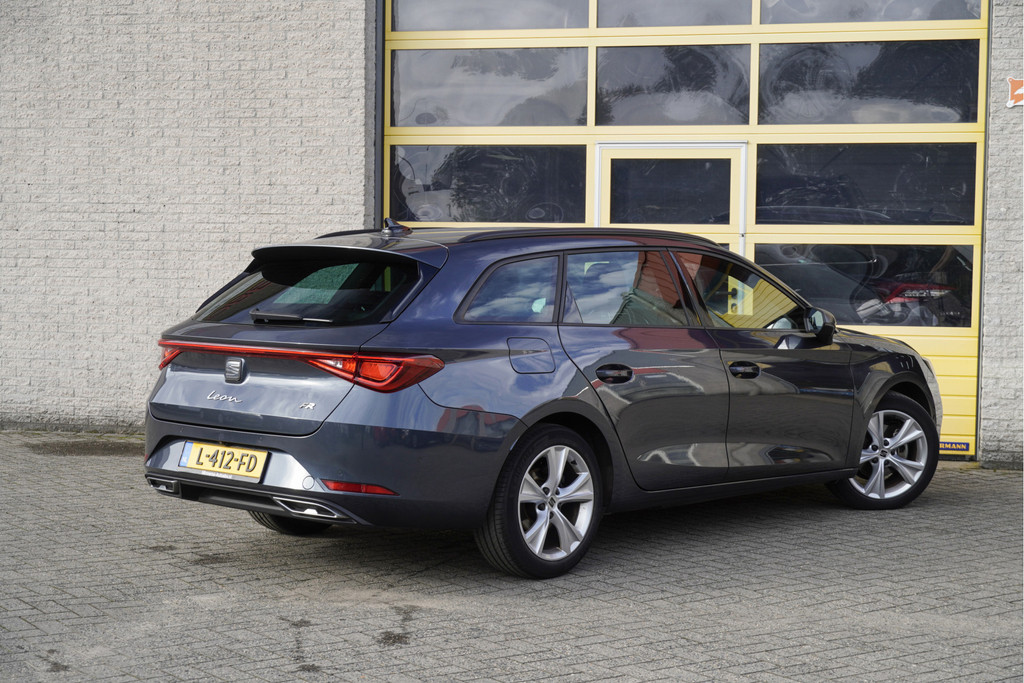 Seat Leon Sportstourer (L412FD) met abonnement