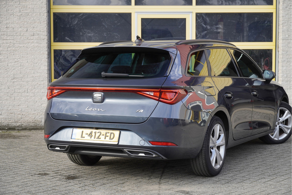 Seat Leon Sportstourer (L412FD) met abonnement