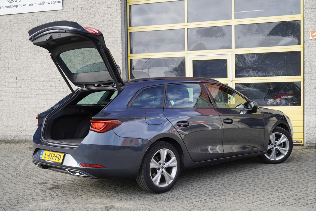 Seat Leon Sportstourer (L412FD) met abonnement