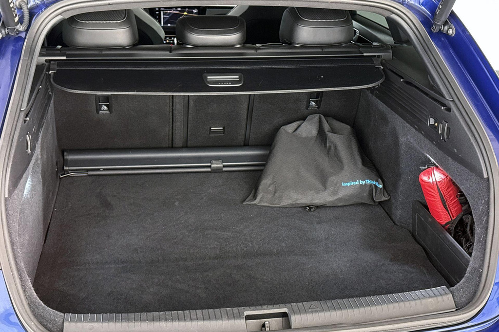 Volkswagen Arteon Shooting Brake (KZF61H) met abonnement