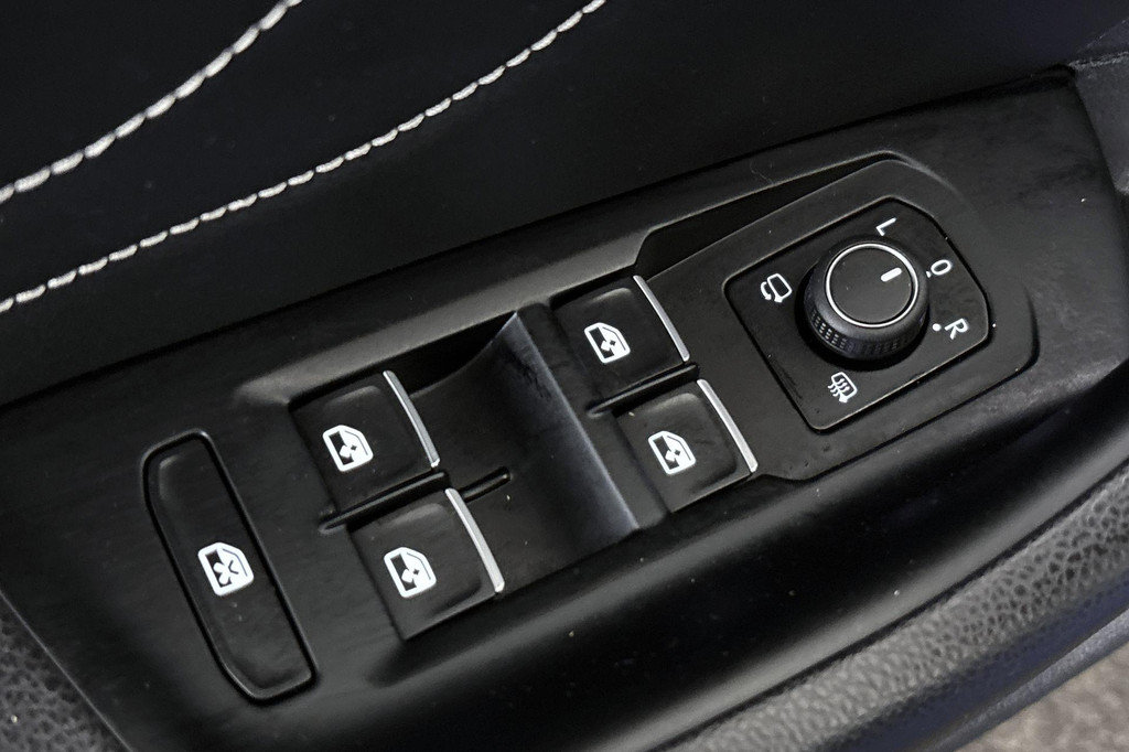 Volkswagen Arteon Shooting Brake (KZF61H) met abonnement