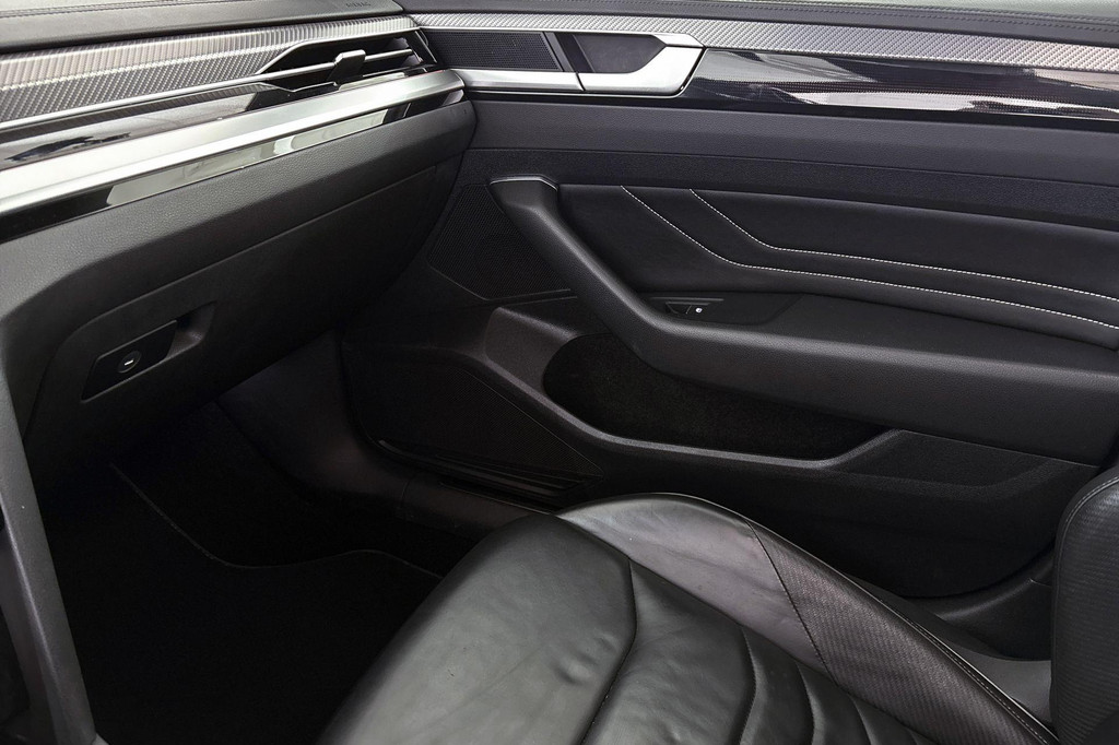 Volkswagen Arteon Shooting Brake (KZF61H) met abonnement