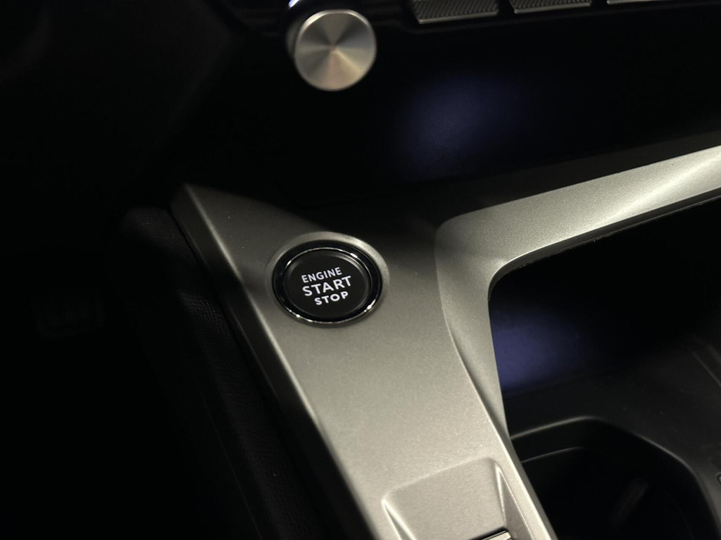 Peugeot 308 (T891FP) met abonnement