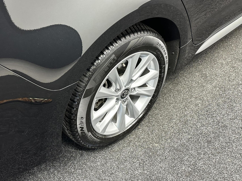 Toyota Corolla Touring Sports (T015BF) met abonnement