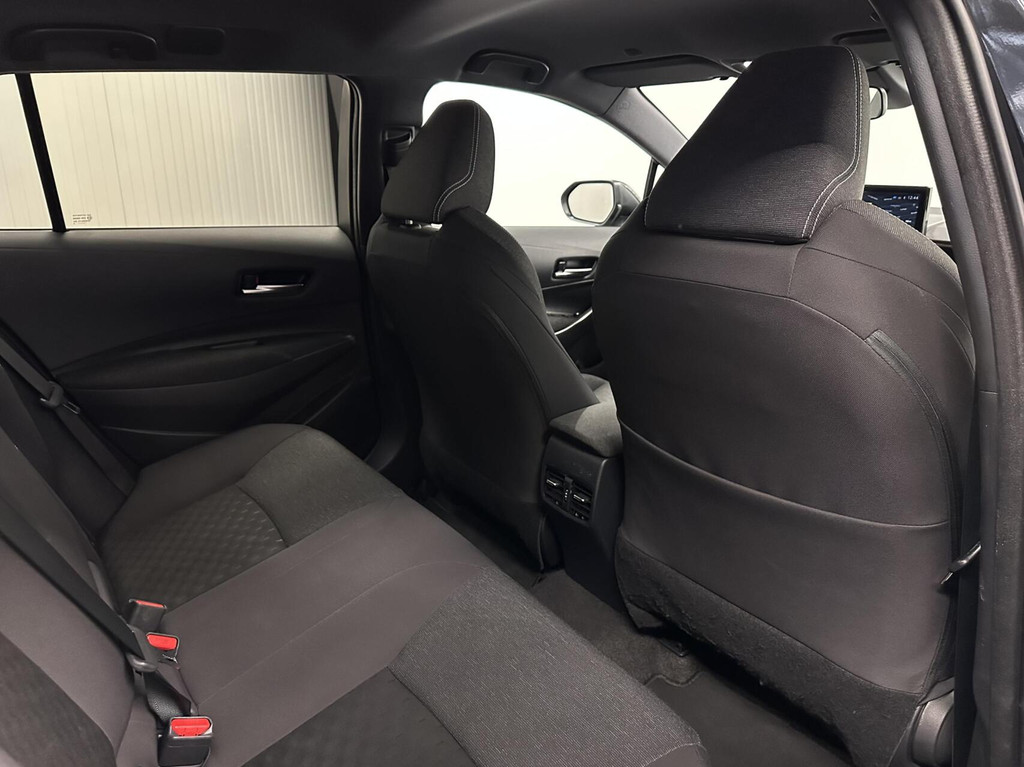Toyota Corolla Touring Sports (T015BF) met abonnement