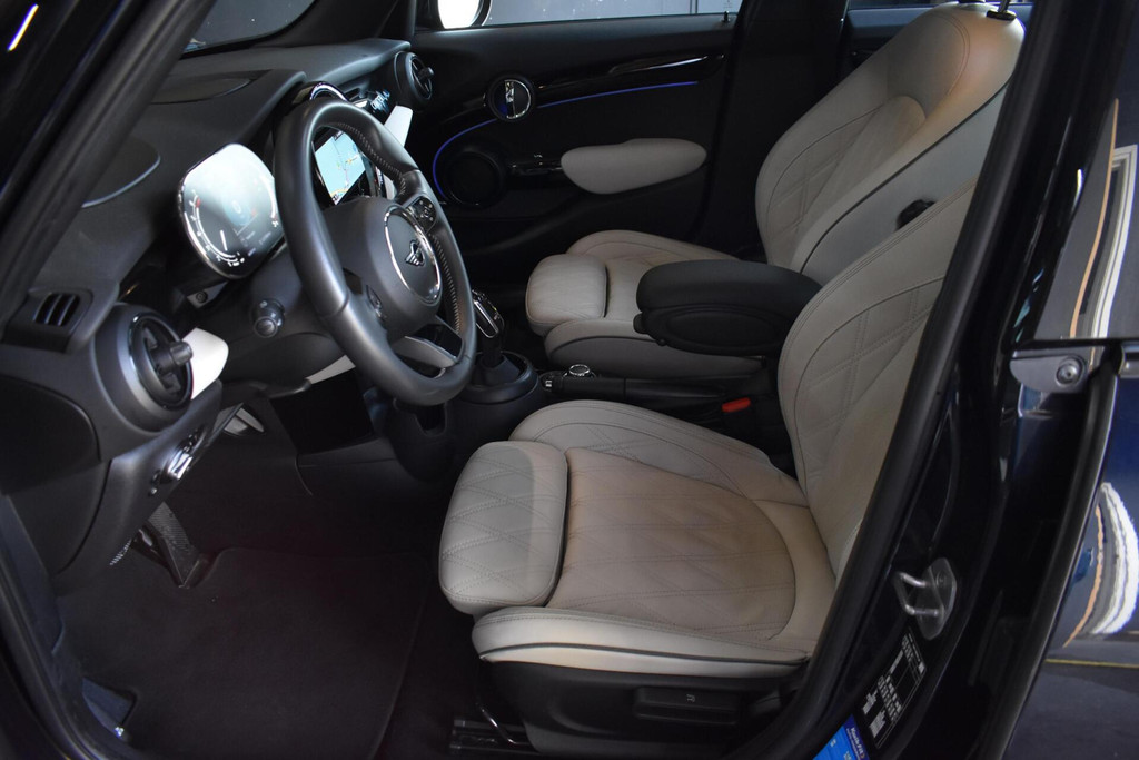 MINI 5-Deurs (P182RV) met abonnement