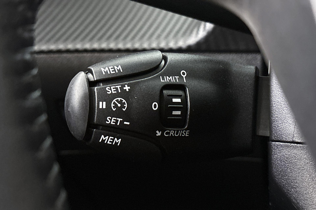 Peugeot 208 (GPL65B) met abonnement