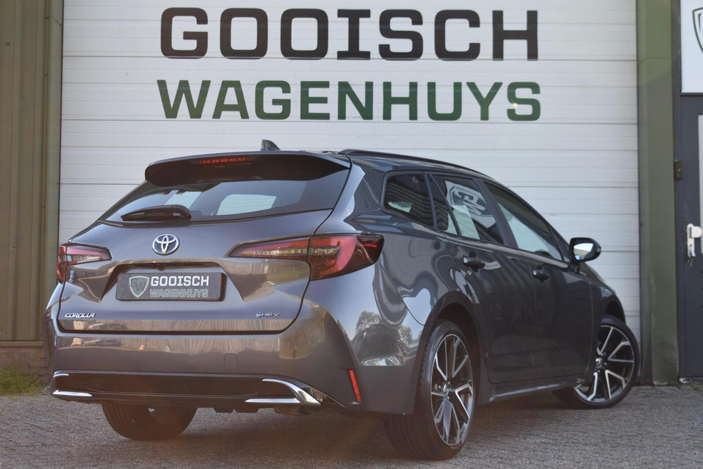 Toyota Corolla Touring Sports (GBJ19V) met abonnement