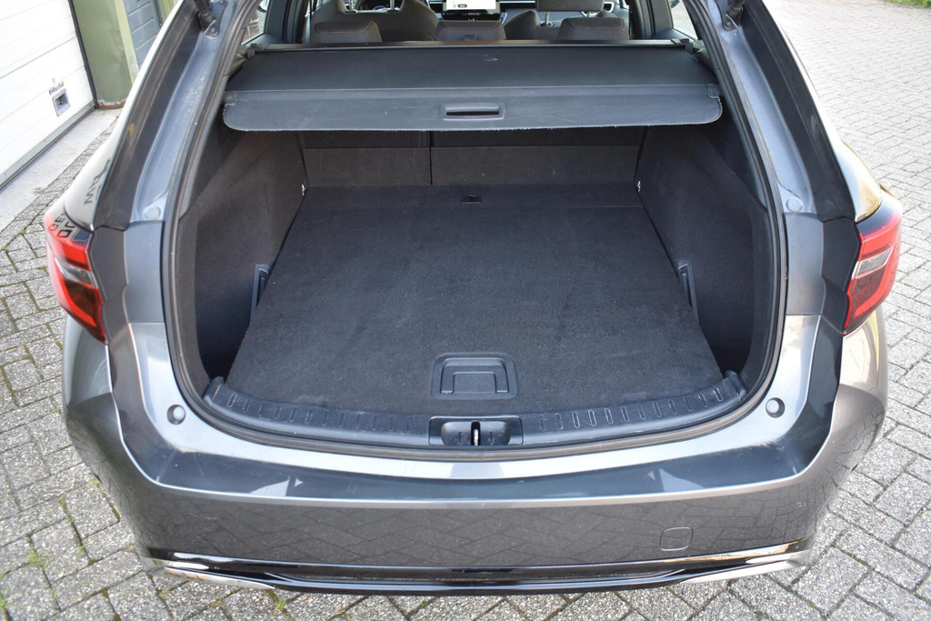 Toyota Corolla Touring Sports (GBJ19V) met abonnement