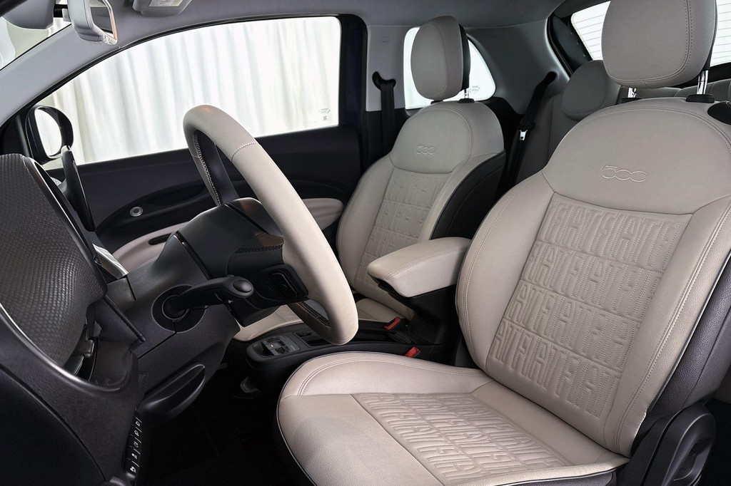 Fiat 500 (KVB05D) met abonnement