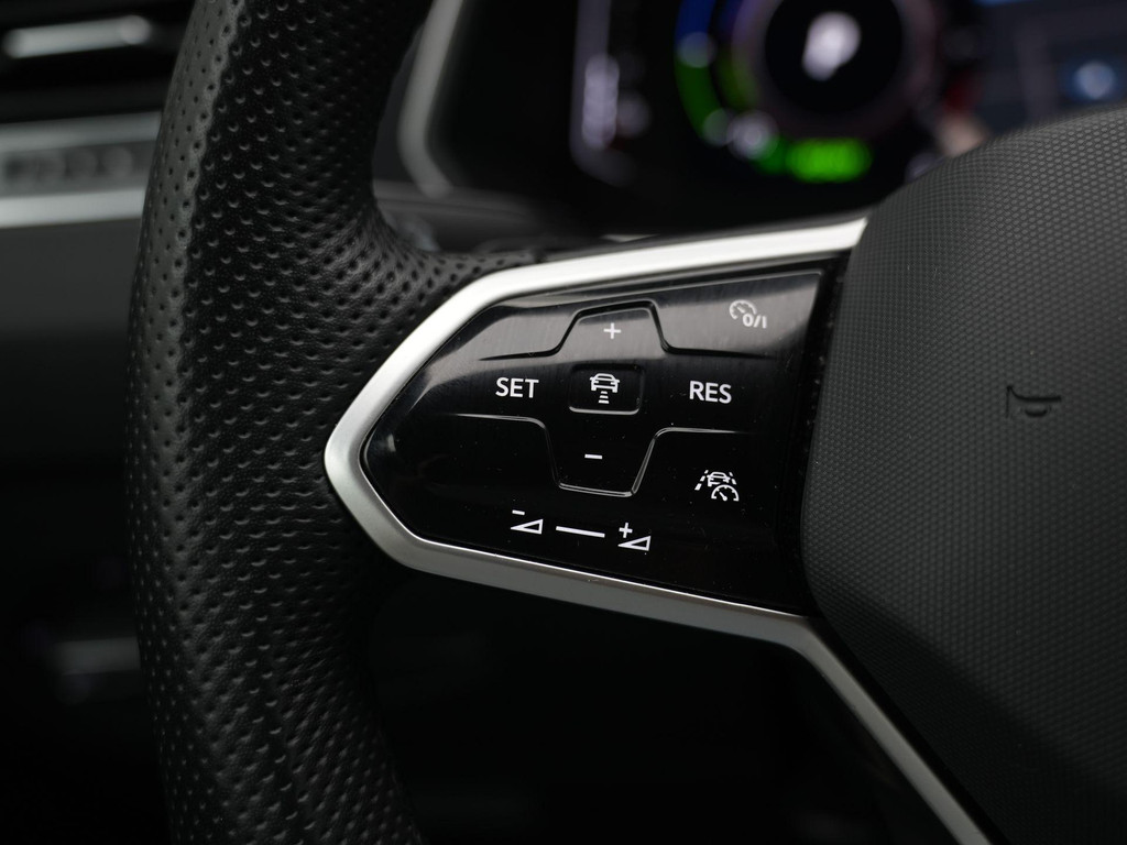 Volkswagen Tiguan (KTR96F) met abonnement