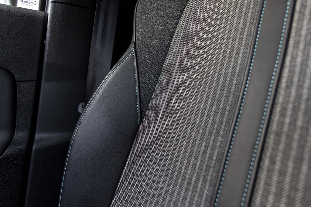Peugeot 3008 (KVL58Z) met abonnement