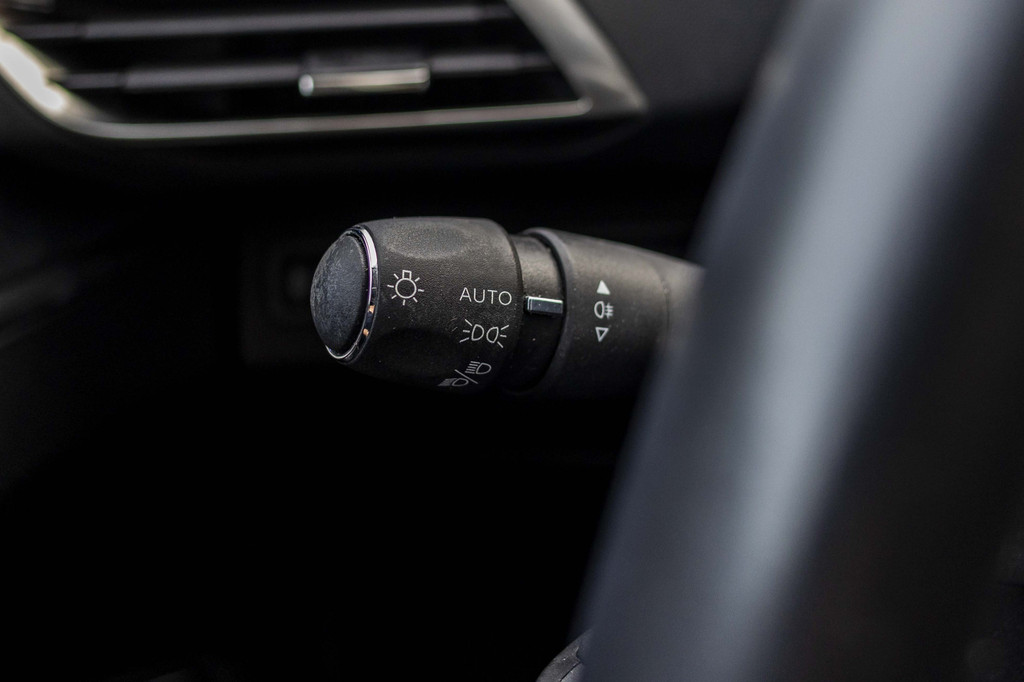 Peugeot 3008 (KVL58Z) met abonnement