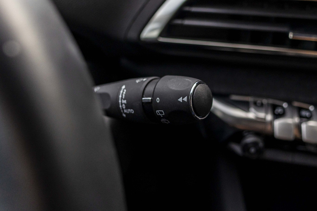 Peugeot 3008 (KVL58Z) met abonnement