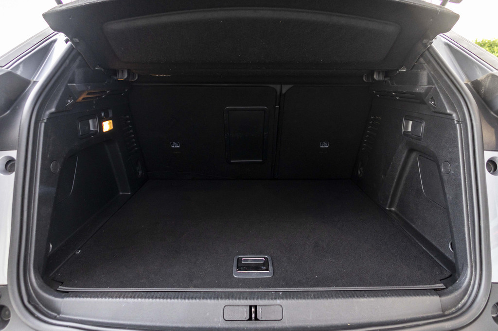 Peugeot 3008 (KVL58Z) met abonnement