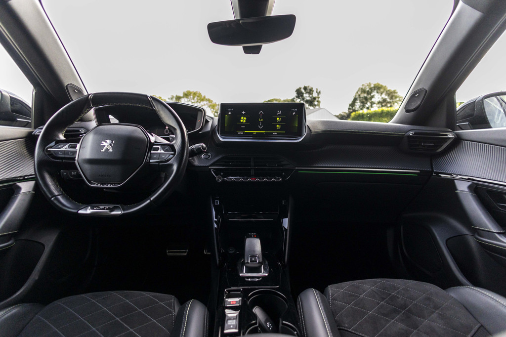 Peugeot 2008 (P377JK) met abonnement