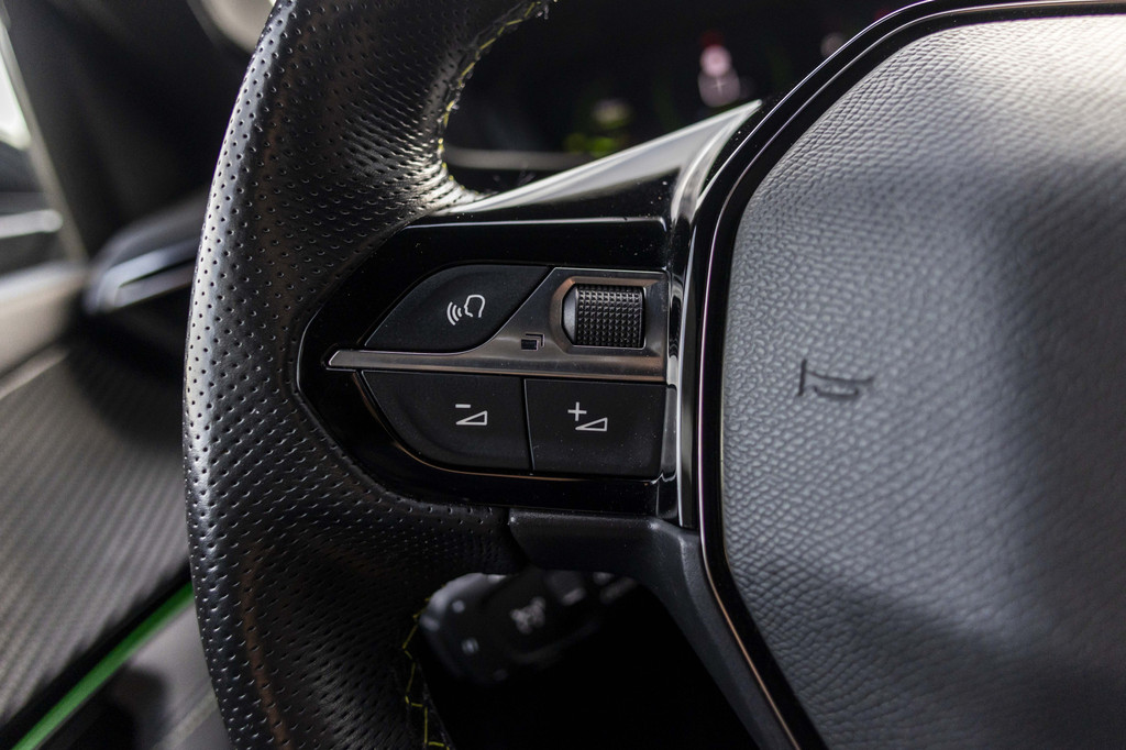 Peugeot 2008 (P377JK) met abonnement