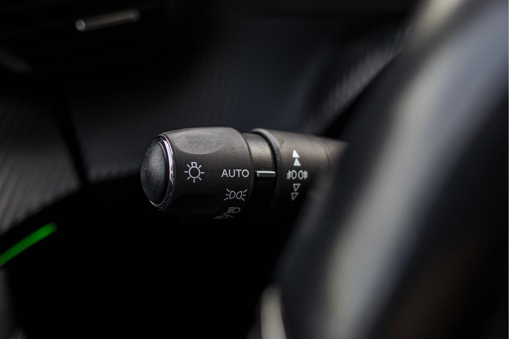 Peugeot 2008 (P377JK) met abonnement