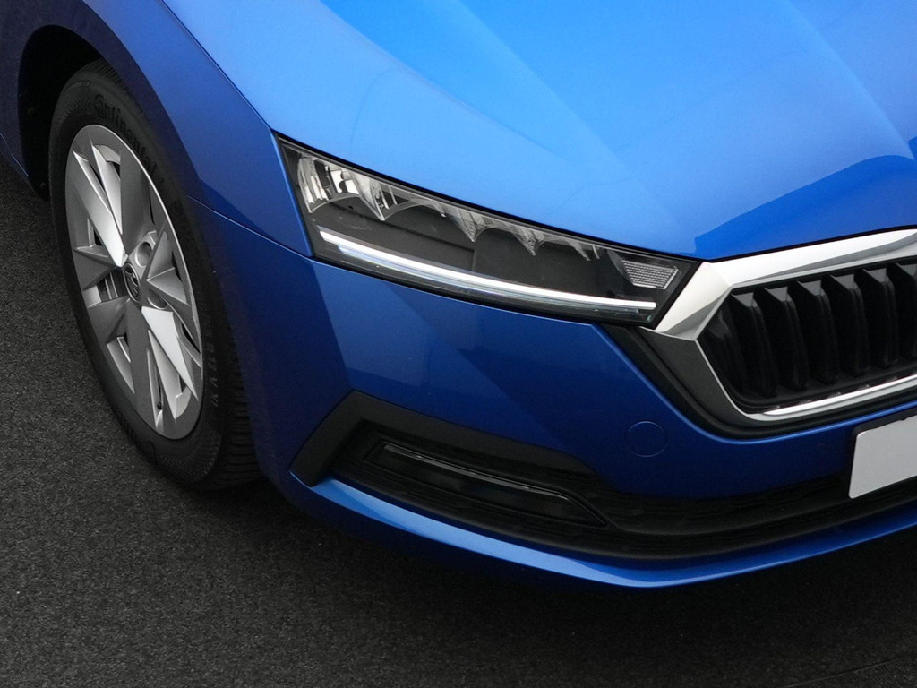 ŠKODA Octavia (X463LL) met abonnement