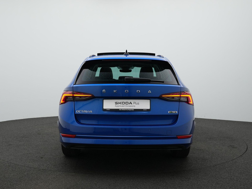 ŠKODA Octavia (X463LL) met abonnement