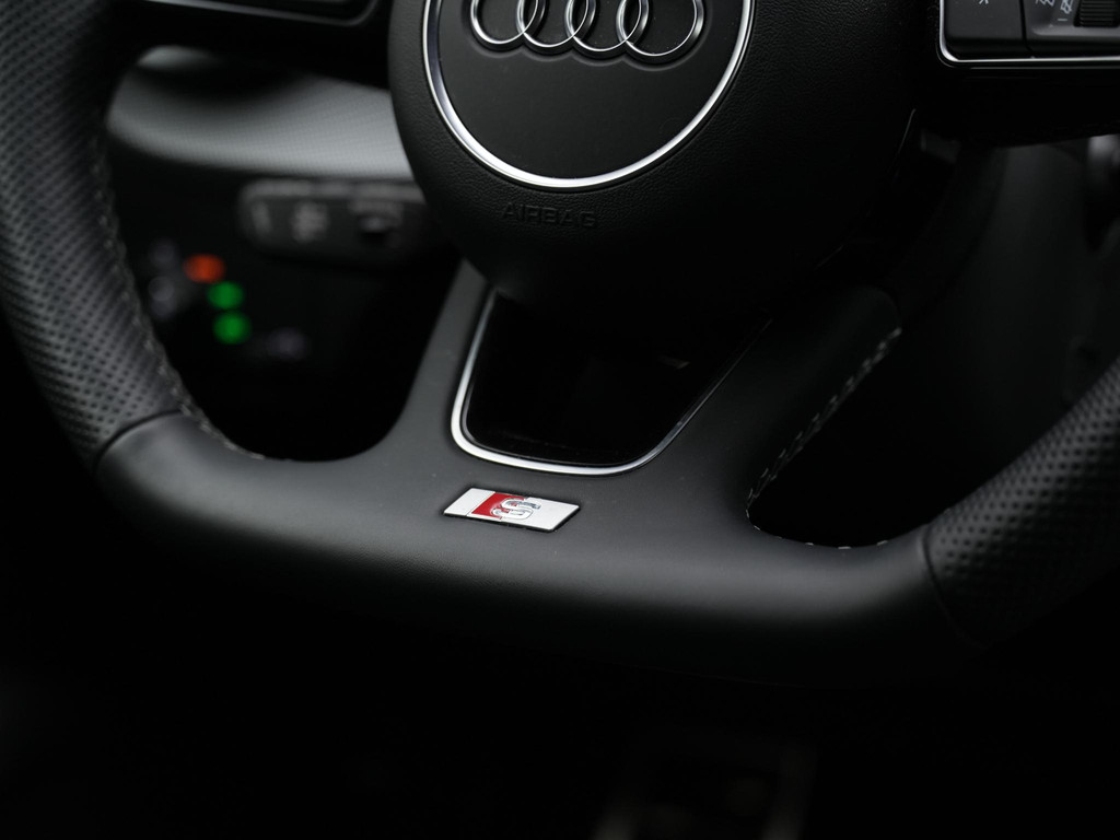 Audi Q2 (HSJ71L) met abonnement