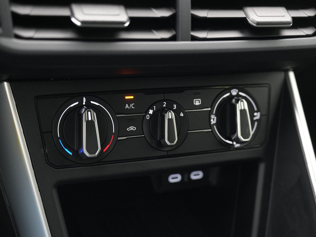Volkswagen Polo (KTK30F) met abonnement