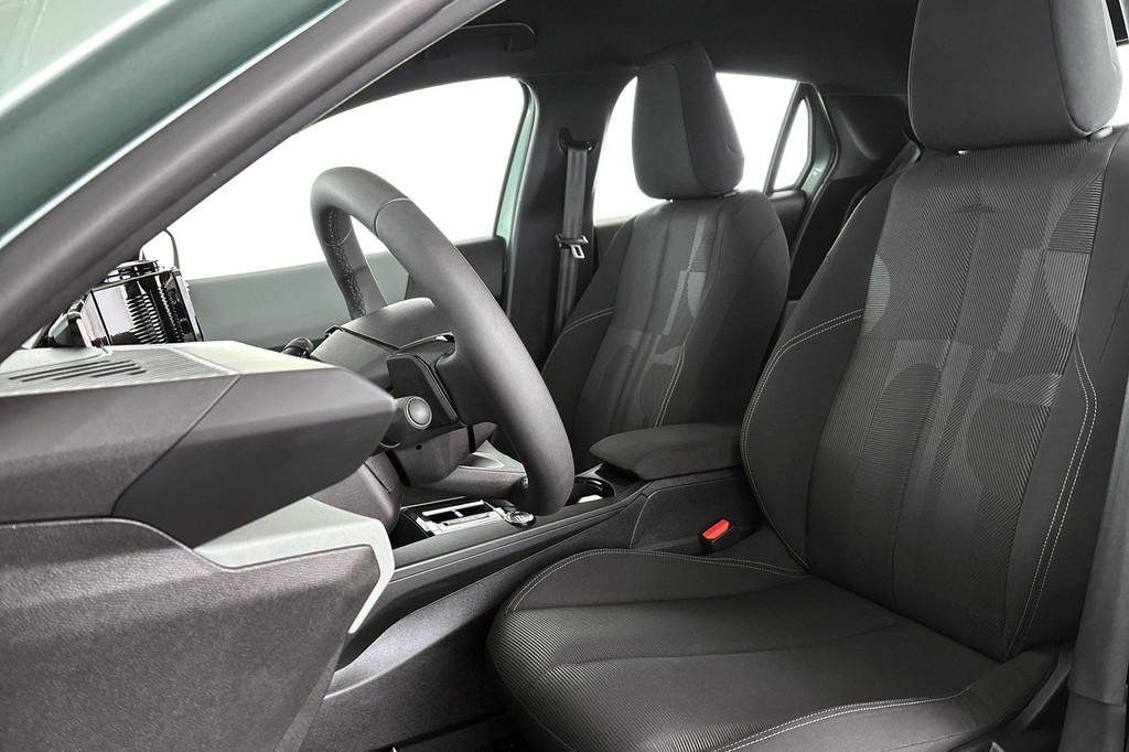 Lancia Ypsilon (HXF16L) met abonnement