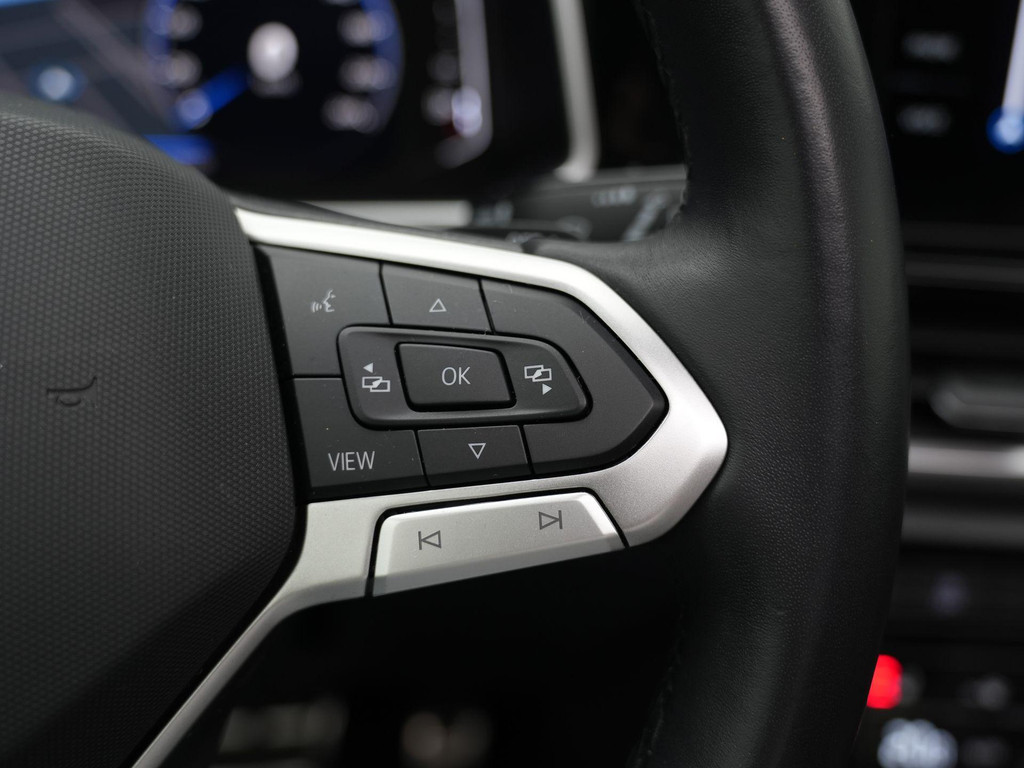 Volkswagen T-Roc (Z863FS) met abonnement