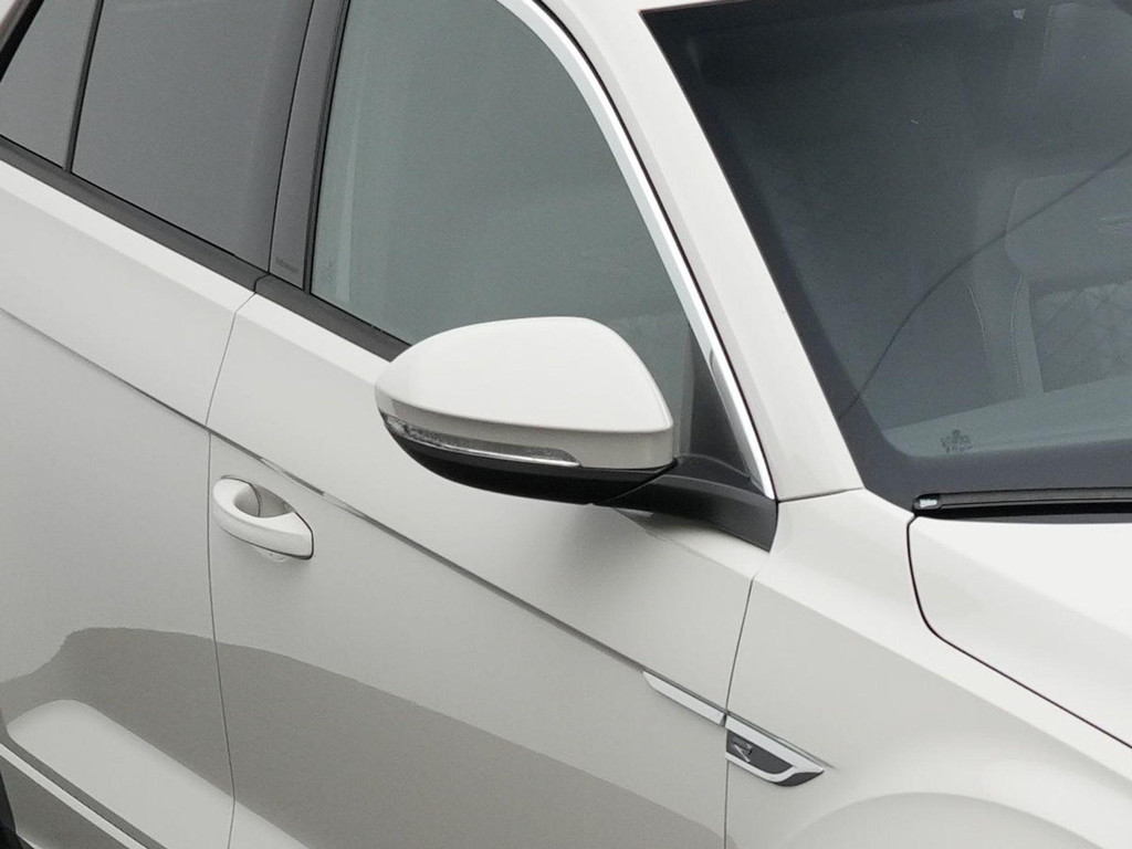 Volkswagen T-Roc (Z863FS) met abonnement