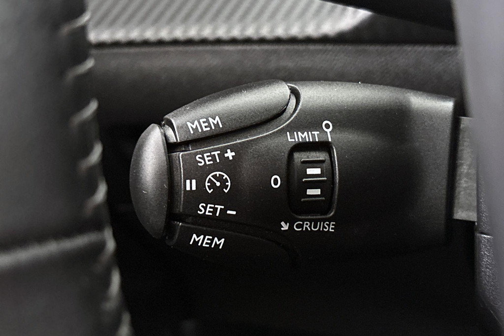 Peugeot 2008 (L306XP) met abonnement