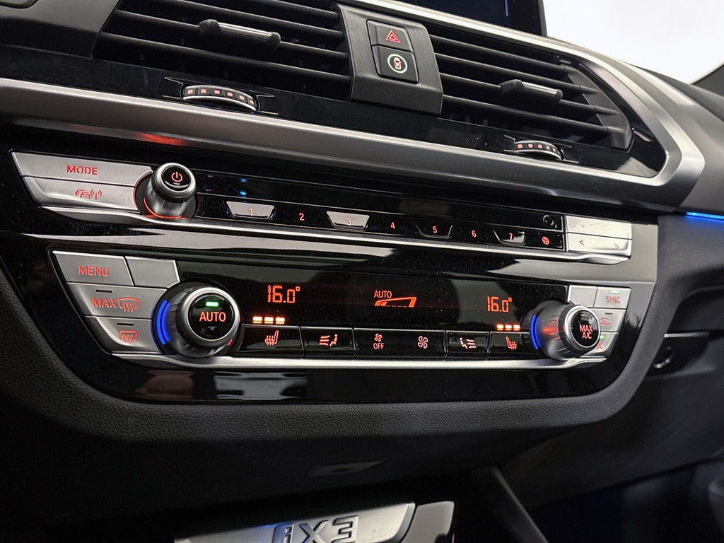 BMW iX3 (L252LB) met abonnement