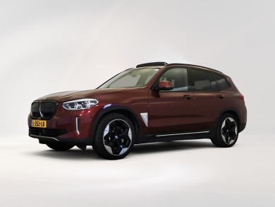 BMW iX3 (L252LB) met auto abonnement