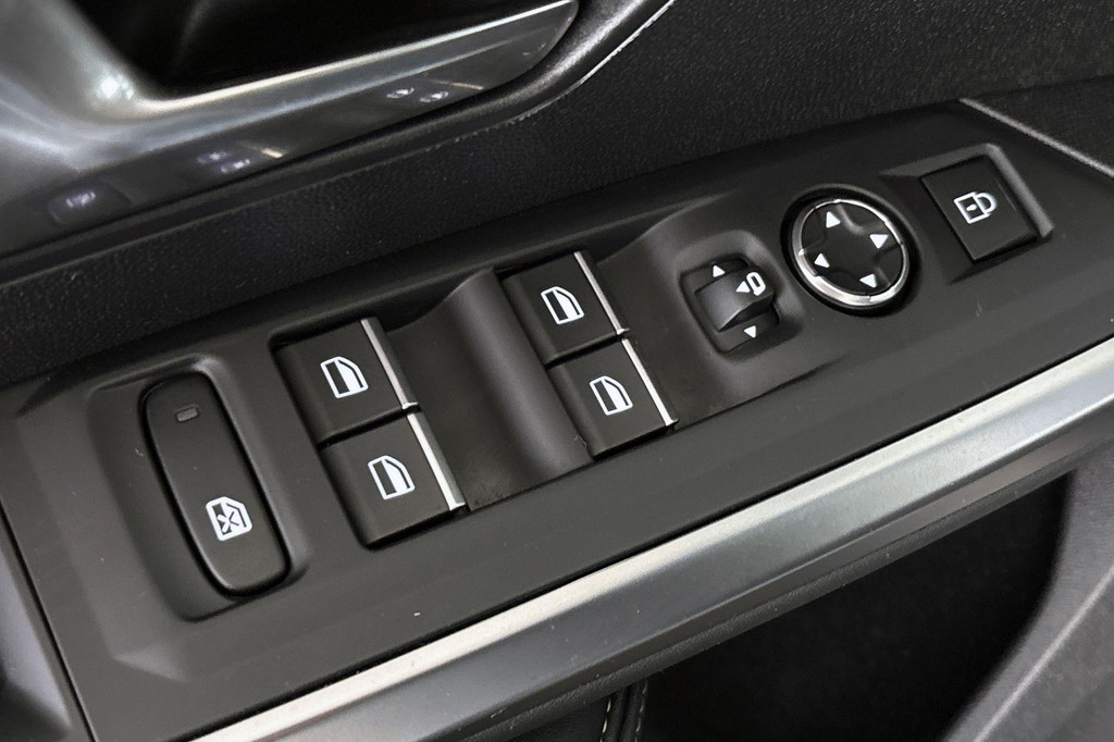 Peugeot 5008 (KFZ75P) met abonnement