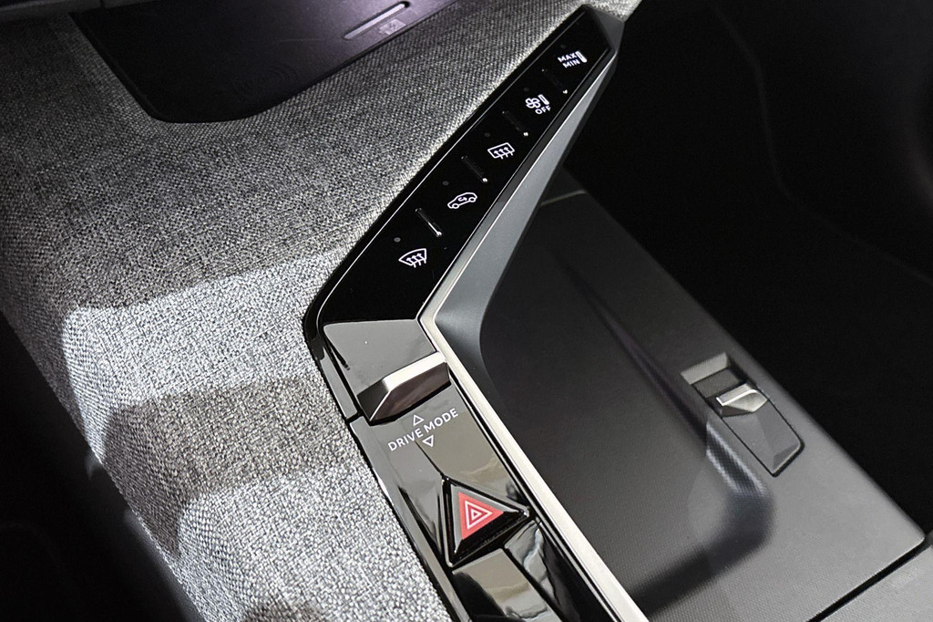 Peugeot 5008 (KFZ75P) met abonnement