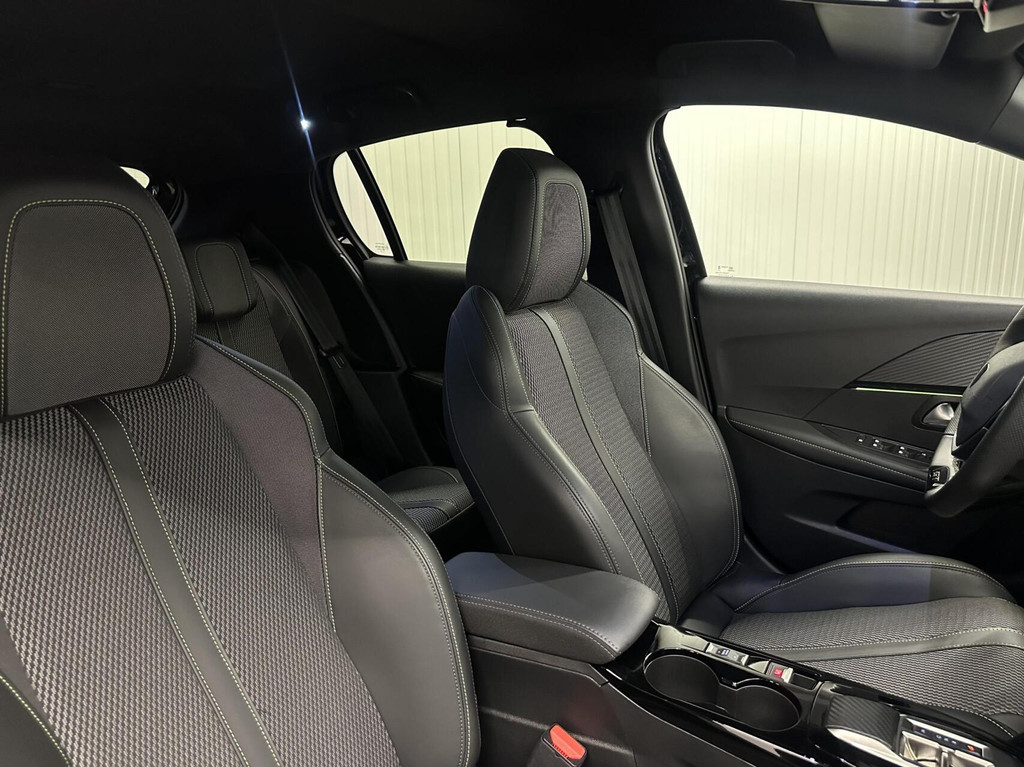 Peugeot 208 (HJG68J) met abonnement