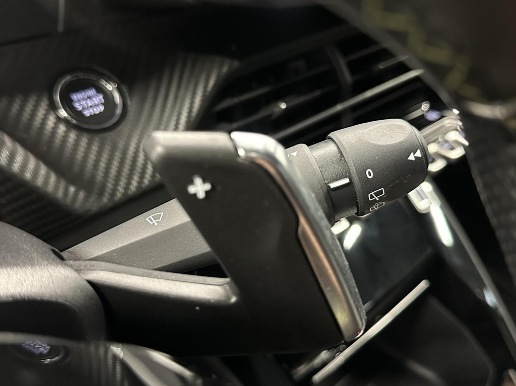 Peugeot 208 (HJG68J) met abonnement