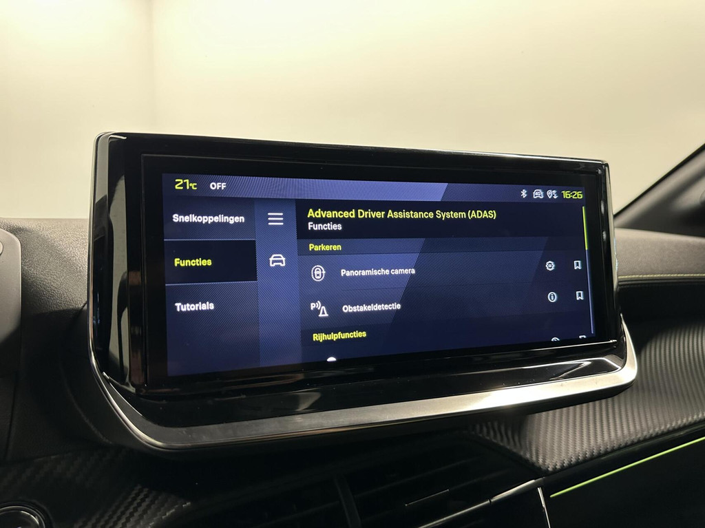 Peugeot 208 (HJG68J) met abonnement