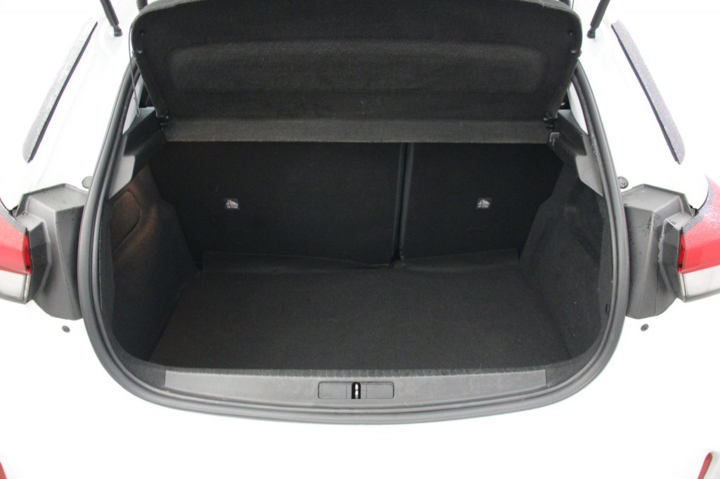 Opel Corsa (N555BJ) met abonnement