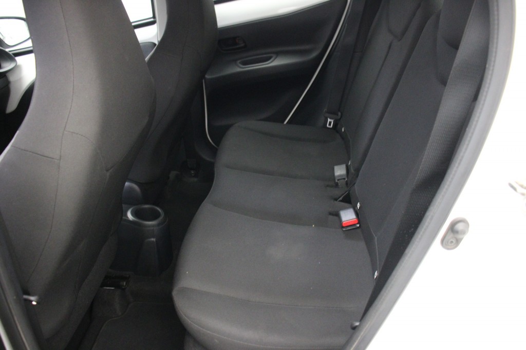 Toyota Aygo X (T528GP) met abonnement